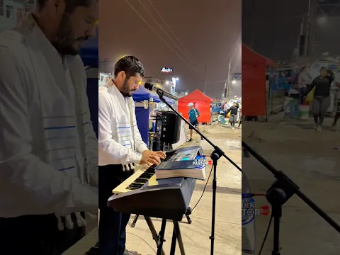 Evangelismo en las calles ๐๐ค๐นโค๏ธ๐ซ๐๐๐๐๐ฎ๐ฑ๐ฅ