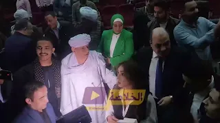 روجينا للشيخ ياسين التهامى عاوزة اتصور معاك في حفل توقيع كتاب ياسين التهامى للكاتب محمد الباز دندنها