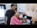 Lagu John Cooks Collard Greens with his Granny