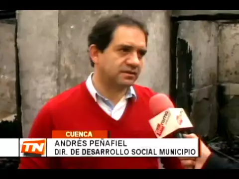 Municipio entrega ayuda a damnificados por incendio