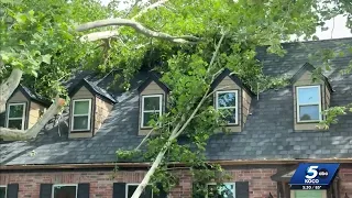 Severe storms in Oklahoma cause widespread damage and power outages