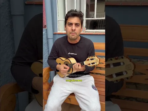 E se eu misturar o clássico ''Naquela Mesa'' com um rap?