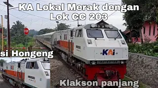 Download 2 Momen HONGENG CC 203 dengan KA Lokal Merak. klakson Panjang | Train videos Indonesia MP3
