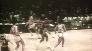 Willis Reed Answers the Call 45 Years Ago