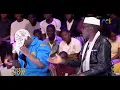 Download Lagu Alpha Blondy en larme sur le plateau lorsqu'il retrouve un ami d'enfance