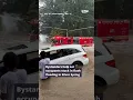 Bystanders help occupants out of Silver Spring flash warning