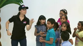 أنا الذيب باكلكم منى فيروز دندنها