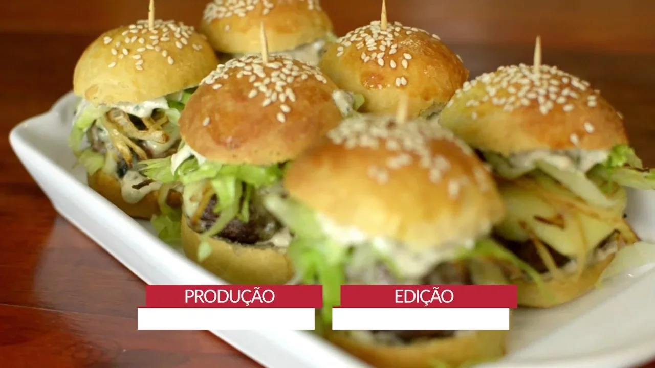 arroz acebolado uma delicia essa receita com gostinho de bife. 
