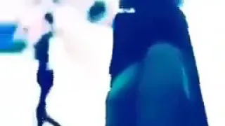 شفتو ب شارع تل ابيض لابس عباية سودة 