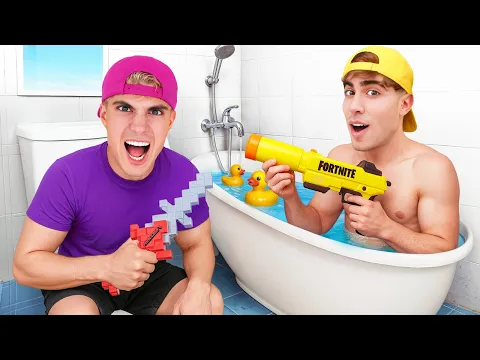 Video Thumbnail: 24 HORAS EN EL BAÑO !!