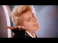 Darinka - Wir alle tanzen wie im Traum (Díra do světa) (1990)