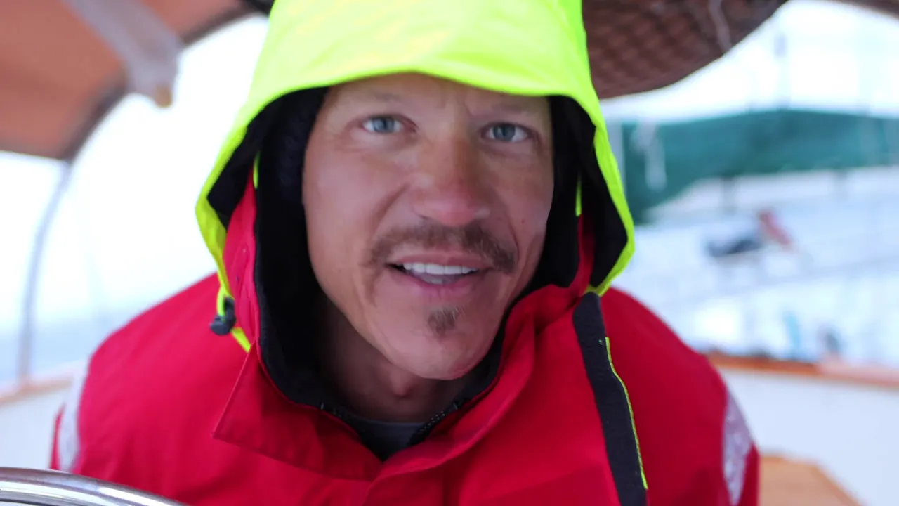4th of July PARTY 1000nm out to sea! (Pacific crossing pt. 3)