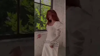 عم يرجف قلبي يا امي ومني برداني دندنها