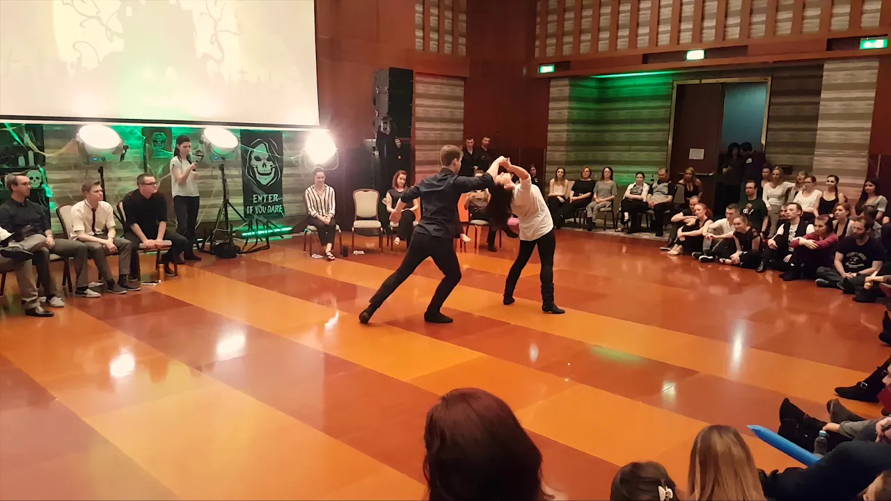 Zoltán Jászai & Inga Kurcisa - 2nd place All Star Jack & Jill - Warsaw Halloween Swing 2018