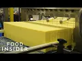 How A 100-Year-Old Vermont Creamery Makes Cheddar Cheese Regional Eats
