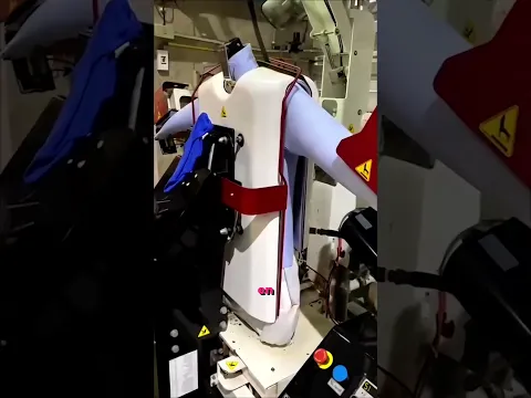 Cette Machine Chinoise Repasse Une Chemise En Seulement 10 Secondes !🤯👔