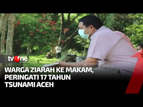 17 Tahun Tsunami Aceh, Warga Ziarah ke Makam