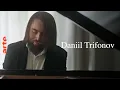 Download Lagu Daniil Trifonov - Ravel: Gaspard de la Nuit: I. Ondine