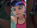 Tirarse a la piscina por amor literalmente LAS AVENTURAS DE LADYBUG disneychannelES