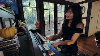 Lyn Lapid - the simlish song (Official Video)