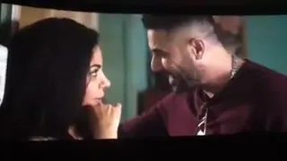 اجمد مقطع من فيلم ولاد رزق ٢ ده انا اخلع رأس امك دى واركبها على دولفين 