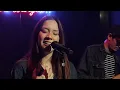 Download Lagu Emma Elliot - Laut Biru (Live at Boleh Gig, Wangsa Timoer, Jaksel)