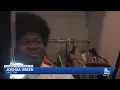 Actor returns to stage after horrific crash