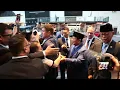 Download Lagu Kedatangan Presiden Prabowo Jadi Magnet, Diaspora di New York Berebut Foto dan Tanda Tangan