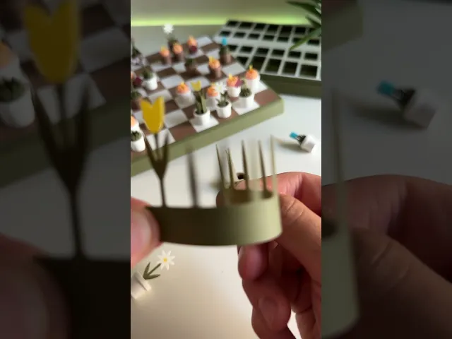 Flora Chess, chessboard flower set. video thumbnail