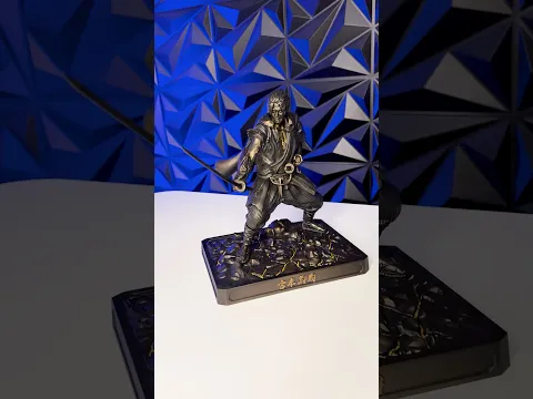 Unboxing Capcom’s Miyamoto Musashi Statue