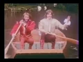 Download Lagu Bee Gees - Don't Forget To Remember