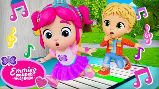Emmie Wins All the Prizes Fairground Confetti Fun Song Emmie s Wonder Wardrobe by Little Angel