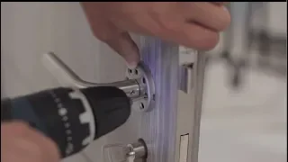 تركيب ابواب الجاهزة الصنع بطريقة رائعة دندنها