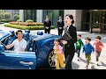 Download Lagu Five kids help their dad find love, only to discover the woman is their CEO mom!