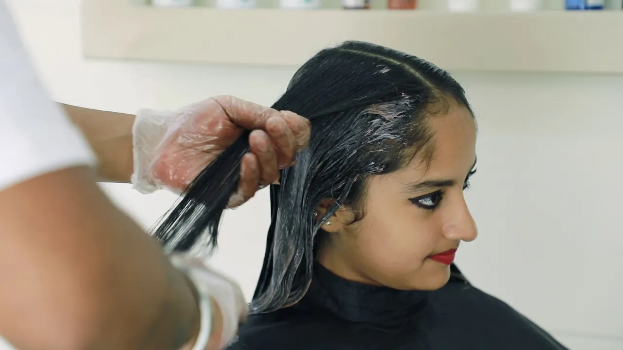 ASIK! Mendadak Jadi Bule! Cat Balayage + Ash Brown SUPER MURAH! ( Cat Rambut Edisi Libur Lebaran )