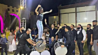 بعمرك شفت بنت واقفة على ٤ طبول وكانت صدمة للجميع شوفوا شو صار FALASTIN DABKI 