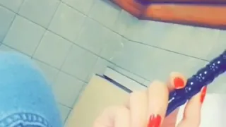 ساعات ساعات عم انطر حبيبي 