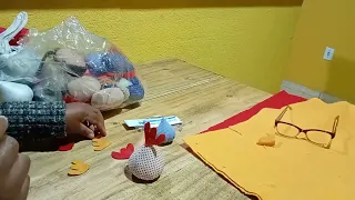 Fiz galinhas de artesananto muito lindas
