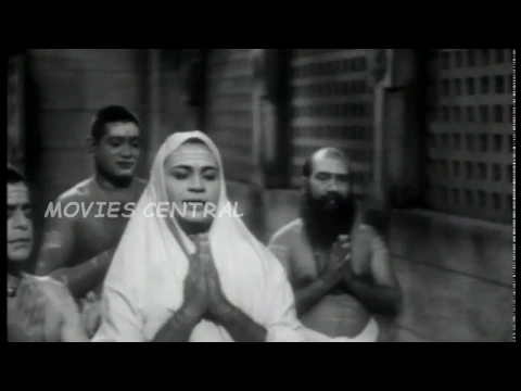 Paarthalum Ninaithalum - YouTube