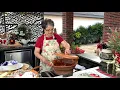 Menudo Rojo con Patas de Res Step by Step with Tips