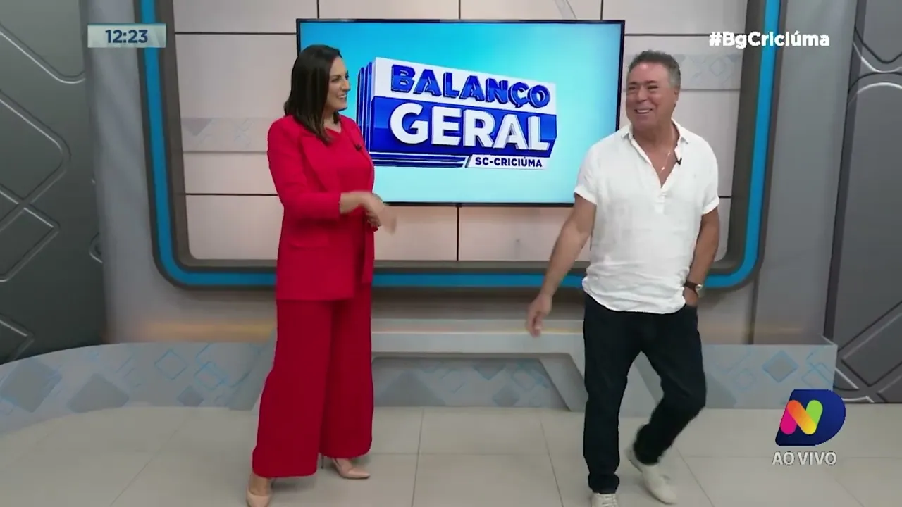 Ney Lopes: Grã-finagem de Criciúma come salame com pão em festa de aniversário do Roma no Rincão