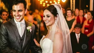 Cachorro invade casamento, deita no véu da noiva e viraliza na internet