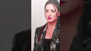 اليشا بانور 
