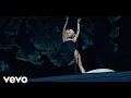 Download Lagu Miley Cyrus - River (Backyard Sessions)