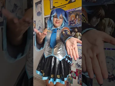 eeeh macarena !🕺🎶 #mikucosplay #hatsunemikucosplay #vocaloidcosplay #rabbitholecosplay #tadc #miku