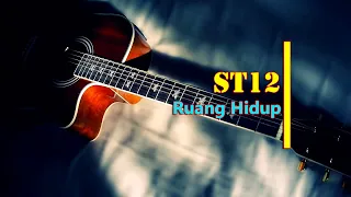 Download ST12 - Ruang Hidup Akustik Karaoke Version MP3