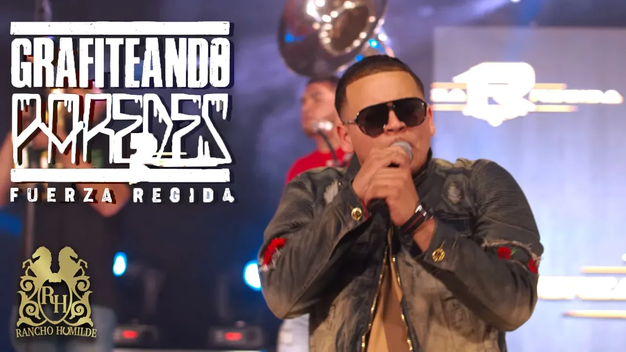 Fuerza Regida - Grafiteando Paredes (En Vivo)