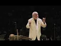 John Williams LIVE Gala Concert - Performing " Harry's Wondrous World " with Saito Kinen Orchestra.