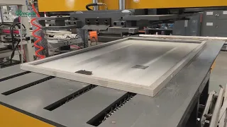 Semi Auto PV Panel Frame and J-Box Removal Separator Machine