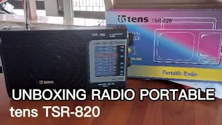 Unboxing the TSR 820 Portable Radio